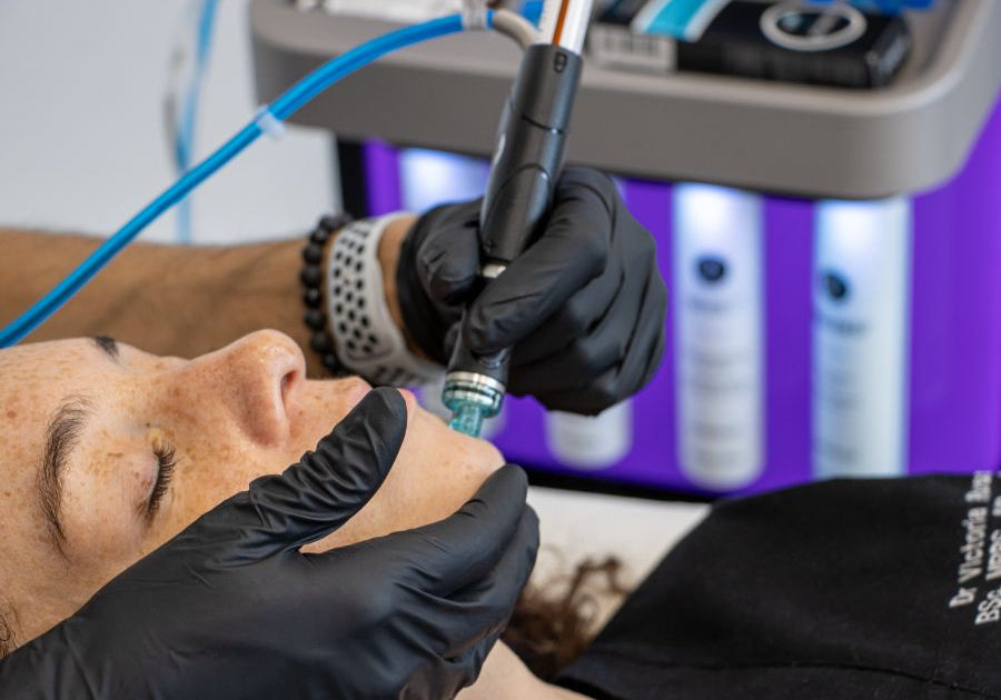 Hydrafacial Örebro skincare
